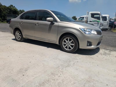 TOYOTA AXIO 2012/6