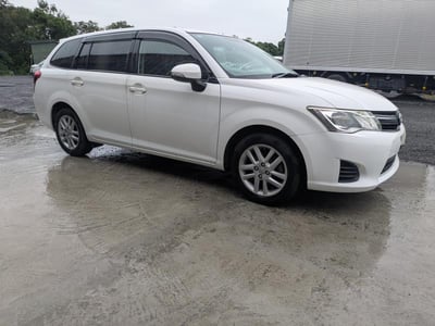 TOYOTA COROLLA FIELDER 2012/9