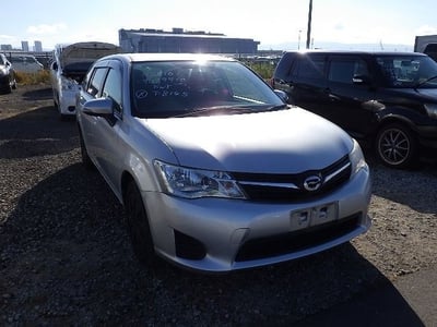 TOYOTA COROLLA FIELDER 2013/7