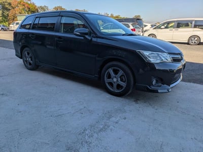 TOYOTA COROLLA FIELDER 2013/3