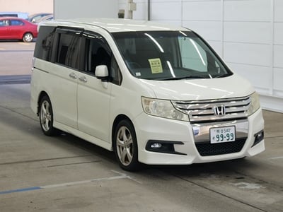 HONDA STEPWGN SPADA 2012/2