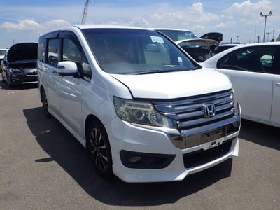 HONDA STEPWAGON 2015/1