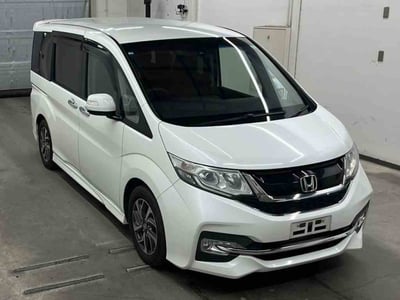 HONDA STEPWGN SPADA 2016/10