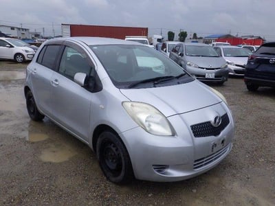 TOYOTA VITZ 2005/5