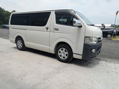 TOYOTA REGIUSACE 2009/6