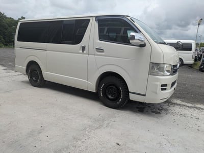 TOYOTA REGIUSACE 2010/2