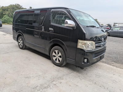 TOYOTA REGIUSACE 2010/10