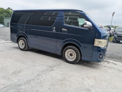 TOYOTA HIACE-V 2011/1