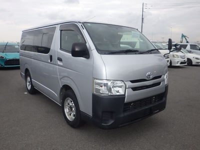 TOYOTA REGIUSACE 2014/1