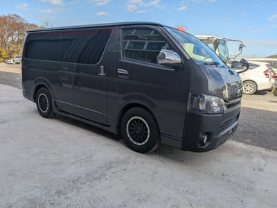 TOYOTA HIACE 2016/6