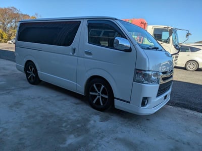 TOYOTA HIACE 2018/2