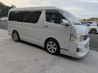 TOYOTA HIACE WAGON 2011/7