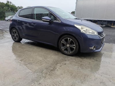 PEUGEOT 208 2013/3