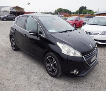PEUGEOT 208 2014/8
