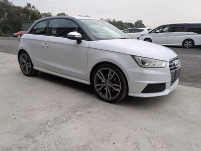 AUDI S1 2015/3