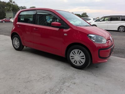 VOLKSWAGEN UP 2014/8