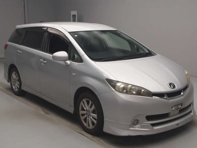 TOYOTA WISH 2010/12