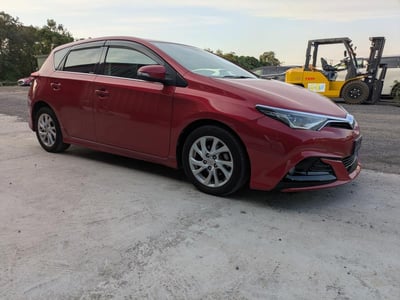 TOYOTA AURIS 2017/1