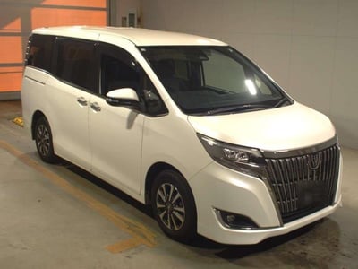 TOYOTA ESQUIRE 2018/7