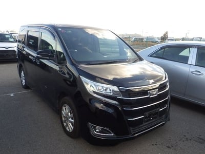 TOYOTA NOAH 2019/1