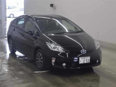 TOYOTA PRIUS 2015/8