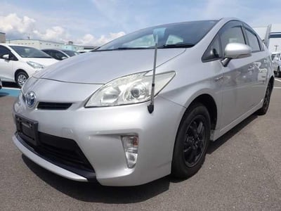 TOYOTA PRIUS 2016/3
