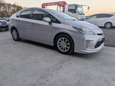 TOYOTA PRIUS 2012/10