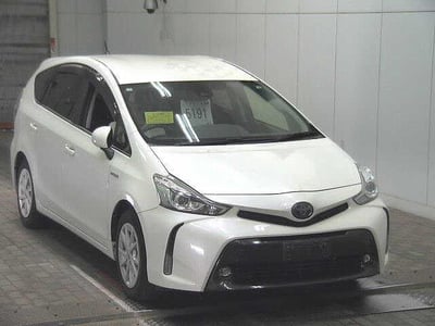 TOYOTA PRIUS ALPHA 2018/8
