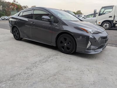 TOYOTA PRIUS 2016/3