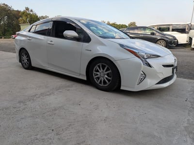 TOYOTA PRIUS 2016/7