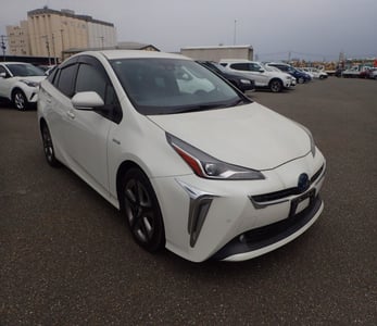 TOYOTA PRIUS 2020/8