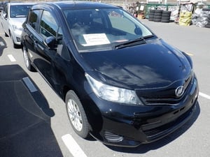TOYOTA VITZ 2013 NSP130-2116257