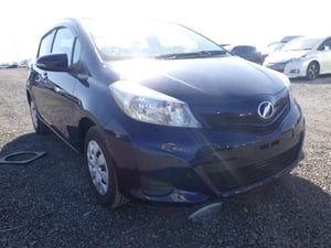 TOYOTA VITZ 2013 NSP130-2117357