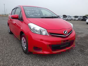 TOYOTA VITZ 2013 NSP130-2120671