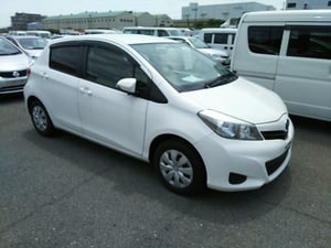 TOYOTA VITZ 2013 NSP130-2122057
