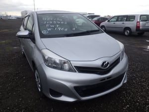 TOYOTA VITZ 2013 NSP130-2125403