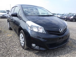TOYOTA VITZ 2013 NSP130-2134161