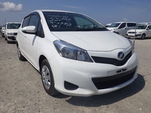 TOYOTA VITZ 2013 NSP130-2141602