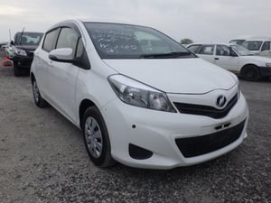 TOYOTA VITZ 2014 NSP130-2157449
